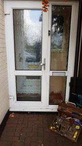 Before and After photos of broken door hinges Bexleyheath Before and After photos of broken door hinges Bexleyheath