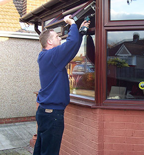 UPVC double glazing window hinge repair